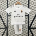 Maglia Real Madrid Prima Retro Bambino 2015 2016 Maglia Real Madrid Prima Retro Bambino 2015 2016