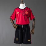 Maglia M-U Cultural Story Bambino 2026 Maglia M-U Cultural Story Bambino 2026