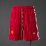 Pantaloni M-U Terrace Icons 2026 Rojo Pantaloni M-U Terrace Icons 2026 Rojo