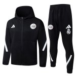 Giacca Cappuccio Ajax 2026/2027 Nero Giacca Cappuccio Ajax 2026/2027 Nero
